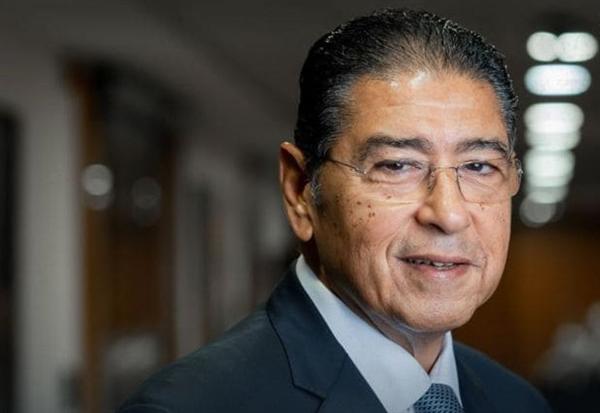 التجاري الدولي يقرر استمرار هشام عز العرب رئيسيا تنفيذيا للبنك